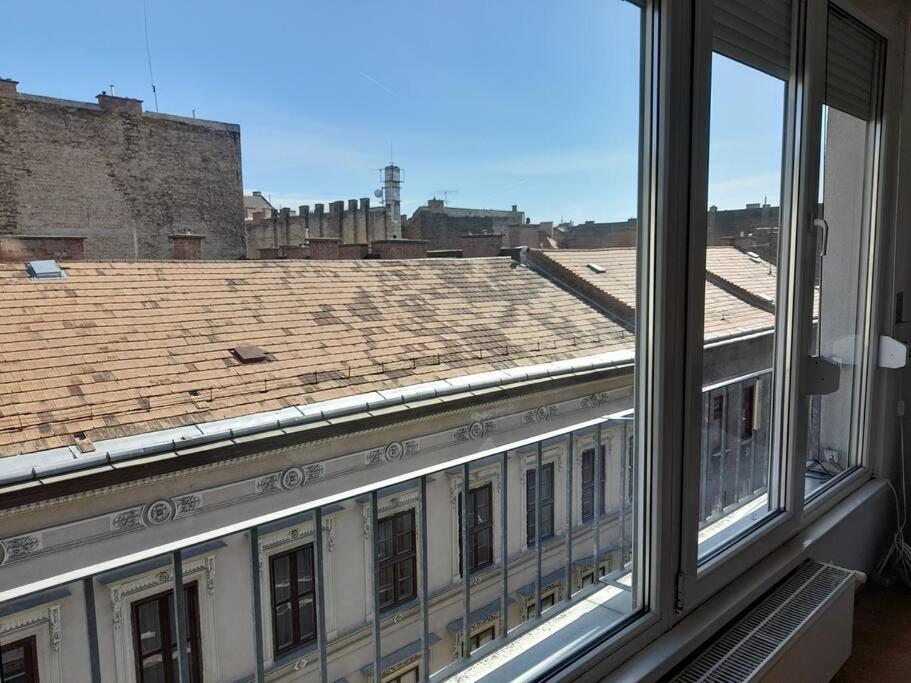 Lovely Apartment In City Centre For 4 Guests 부다페스트 외부 사진
